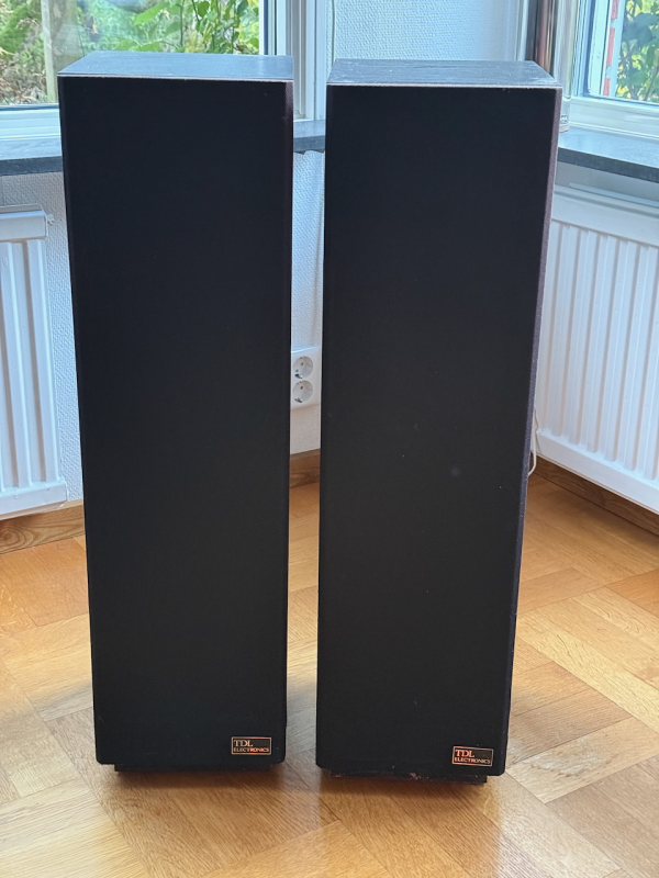 Engelska golvhögtalare RTL-2 från TDL till fyndpris - Bild 1 av 3
