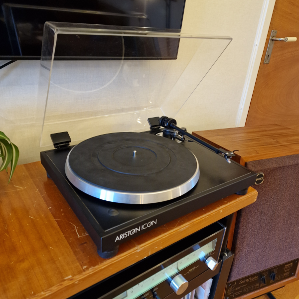 Ariston Icon - Bild 1 av 4