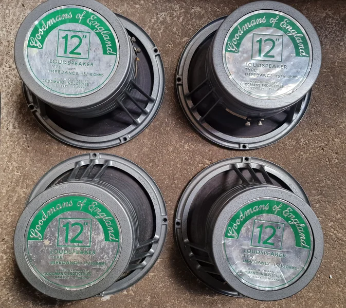 Goodmans 12" fyra stycken. S&auml;ljes &auml;ven som par. - Bild 1 av 7