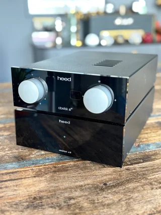 Heed Obelisk Si III med X2 power supply