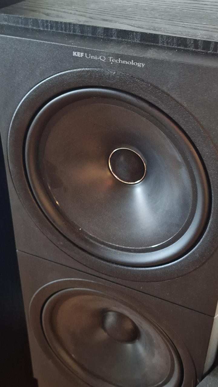 Fina KEF Q-90