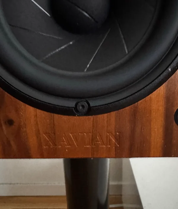 Xavian XN 250 Evoluzione – exklusiva handbyggda High-End stativhögtalare Xavian XN 250 Evoluzione – exklusiva handbyggda High-End stativhögtalare - Bild 4 av 6