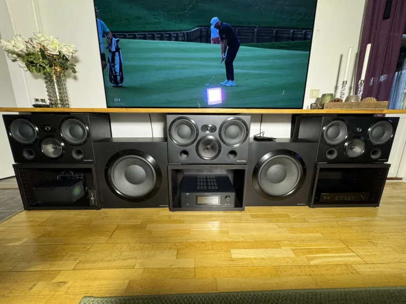 Hemmabiosystem Bowers & Wilkins CT + NAD T778 Hemmabiosystem Bowers & Wilkins CT + NAD T778 - Bild 2 av 6