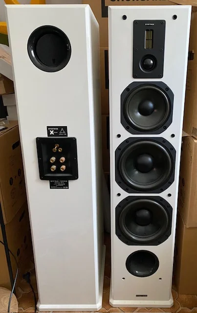 Dynavoice Definition DF-8 vita Dynavoice Definition DF-8 vita - Bild 1 av 3