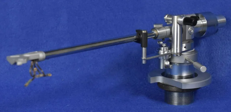 K&ouml;pes: Micro Seiki MA-505 MK3 tonarm - Bild 1 av 1