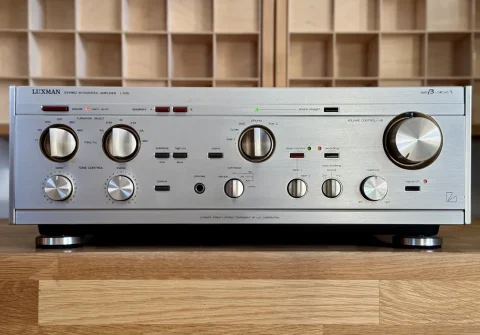 Luxman L525