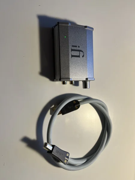 iFi nano iDSD LE dac/h&ouml;rlursf&ouml;rst&auml;rkare - Bild 1 av 5