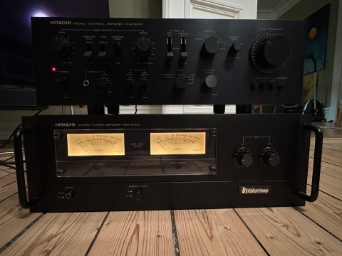 Hitatchi HMA 8300 + HCA 8300