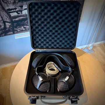 MEZE Audio Empyrean II - Demoex