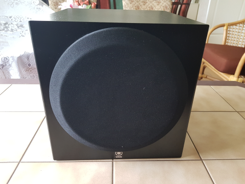 Yamaha YST-SW012 Subwoofer