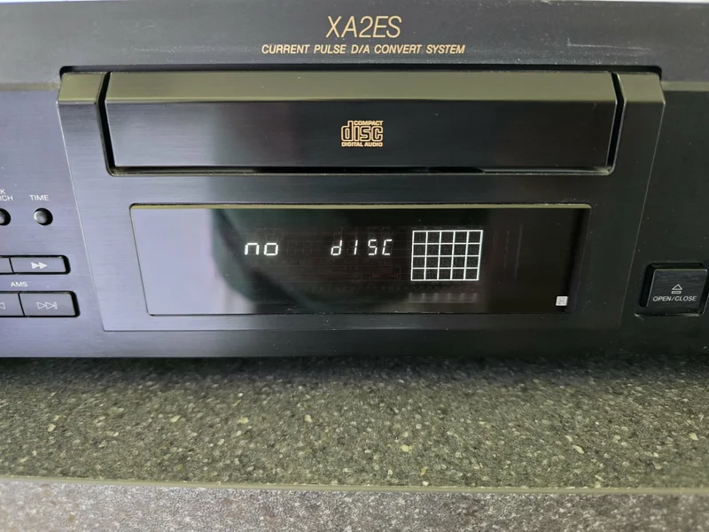 Sony CDP-XA2ES (ES-serien) Sony CDP-XA2ES (ES-serien) - Bild 4 av 10
