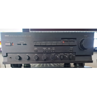 Yamaha AX-900