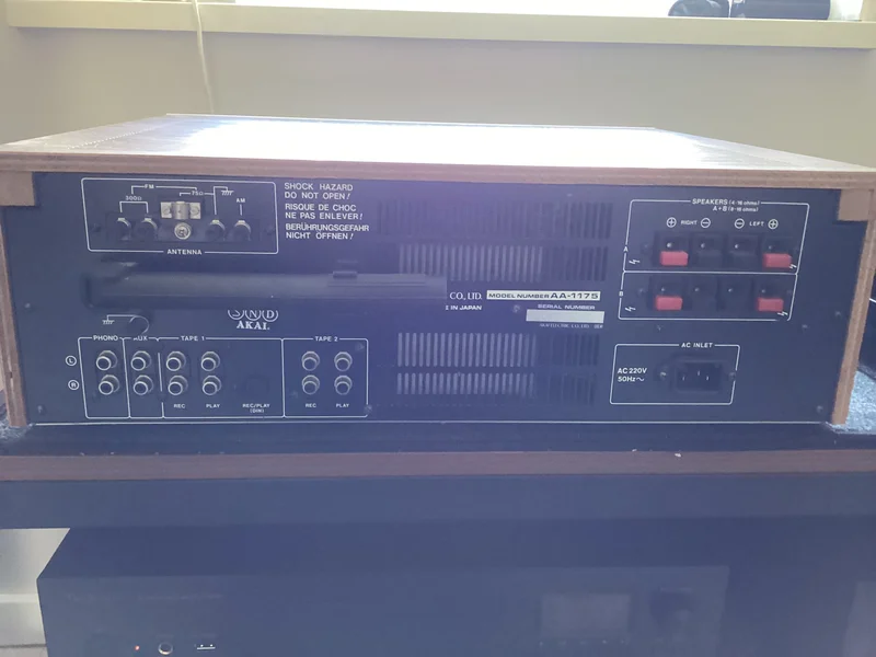 Akai AA-1175 Akai AA-1175 - Bild 2 av 2