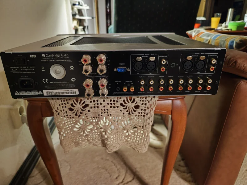 Cambridge 851A Cambridge 851A - Bild 2 av 2