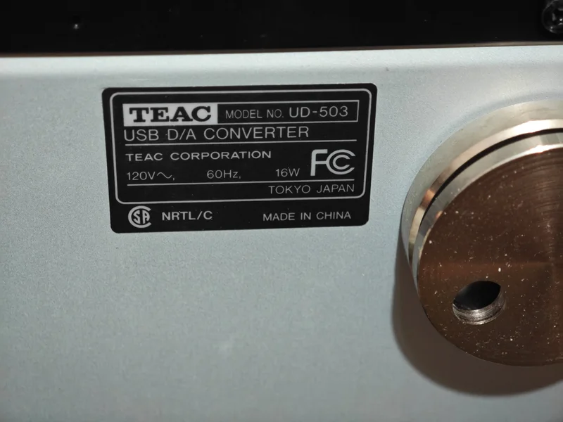 TEAC UD503 USB DAC Headphone AMP - Bild 6 av 11