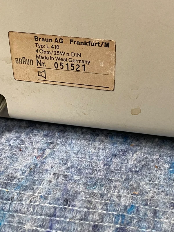 Braun L-410 bokhylleh&ouml;gtalare  - Bild 6 av 6