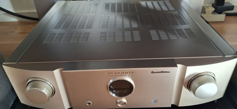 Marantz PM-12SE premium integrerad förstärkare  - Bild 2 av 2