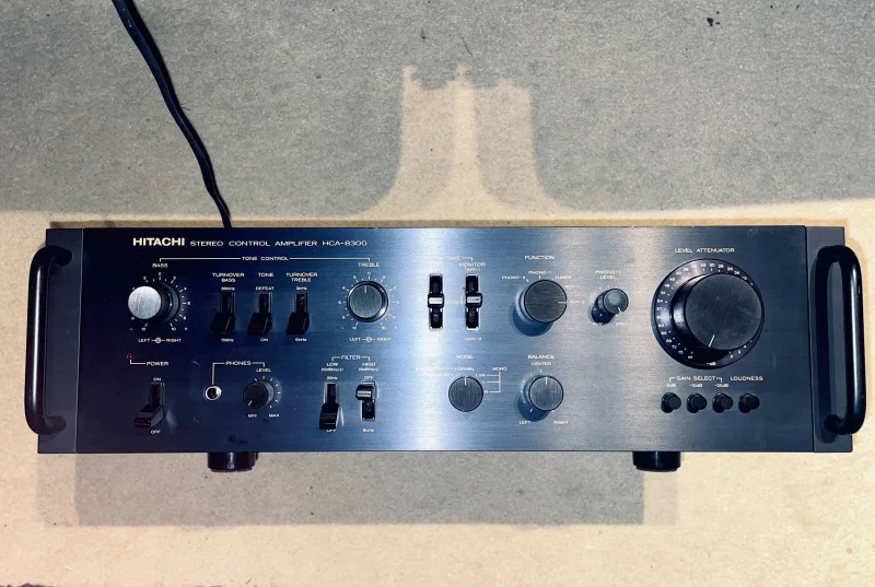 Re-cappat Hitachi HCA-8300 - Bild 1 av 4