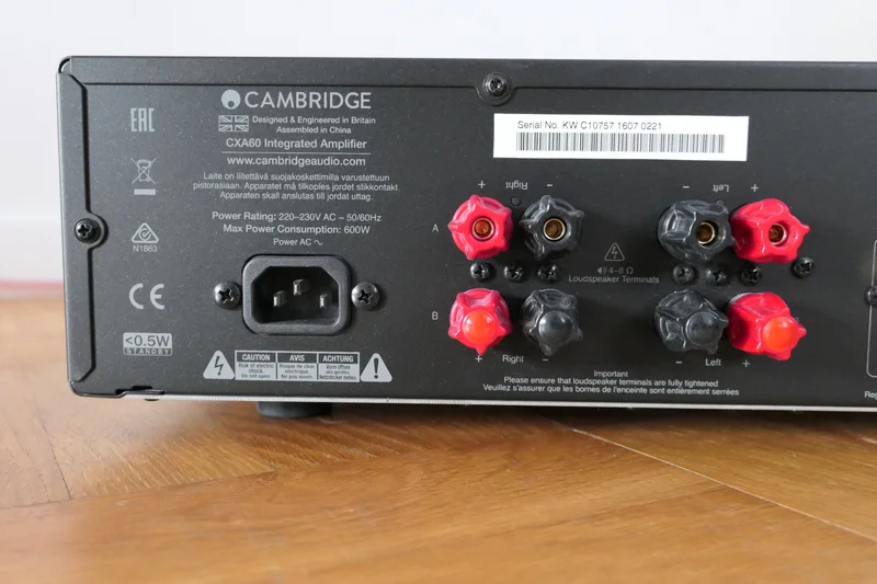 Cambridge CXA60 Svart i nyskick Cambridge CXA60 Svart i nyskick - Bild 6 av 7