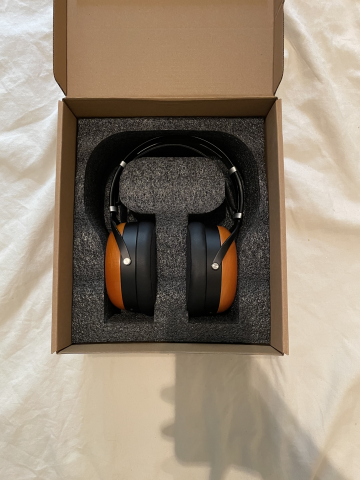 Hifiman Sundara closed back