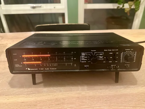 Nakamichi T-100 Audio Analyzer mätinstrument