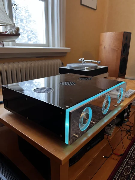 High End Hifi Anläggning High End Hifi Anläggning - Bild 2 av 9