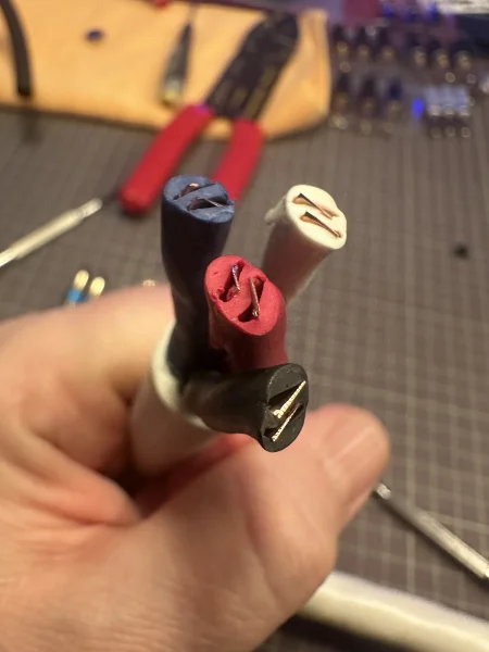 TaraLabs RSC Prime BiWire h&ouml;gtalarkablar - Bild 4 av 5