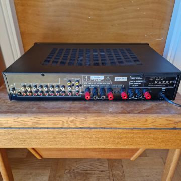 Rotel RA-840BX3