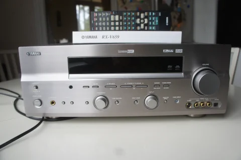 Yamaha RX-V659 AV Receiver OBJEKT