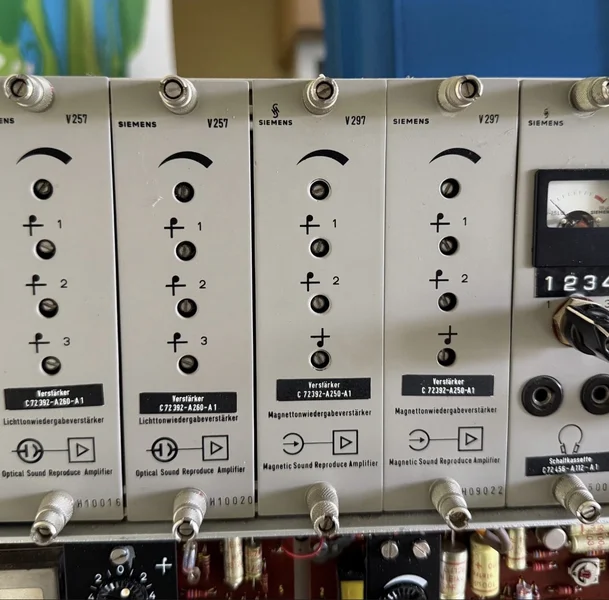 SIEMENS V257, V297, W299, V273, N224a PREAMPS SIEMENS V257, V297, W299, V273, N224a PREAMPS - Bild 2 av 5
