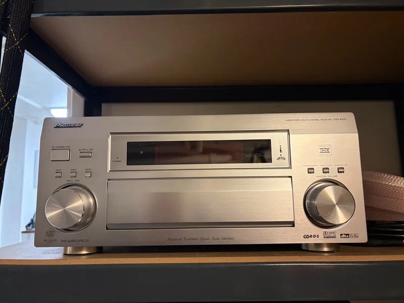 Pioneer VSX-AX5i  - Bild 1 av 3