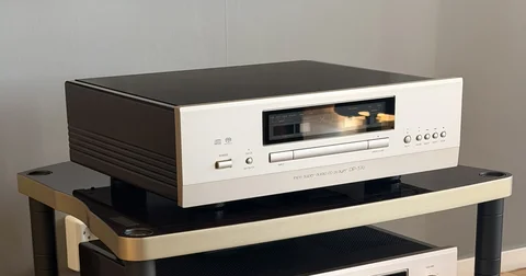 Accuphase DP-570