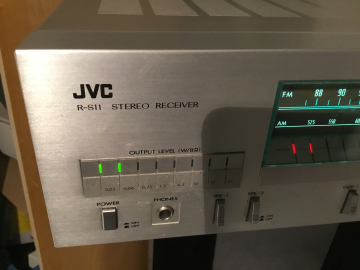 JVC R-s11