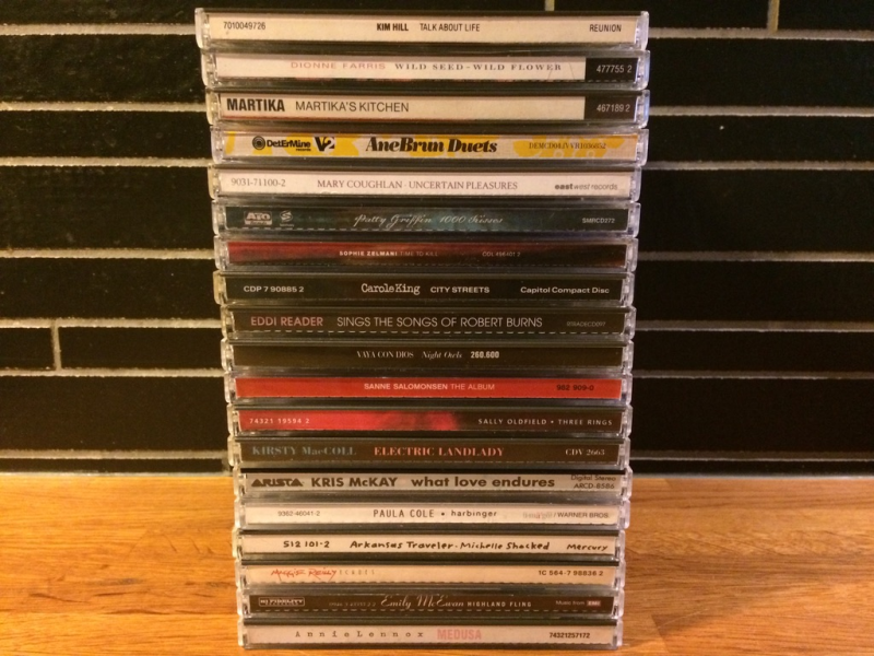 CD - FEMALE - DIV. ARTISTER 20-30kr/st (Fint Skick) - Bild 4 av 9