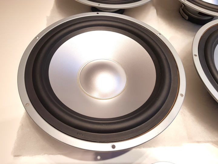 Högtalarelement 4 st 10 tum woofer + 2 Diskanter