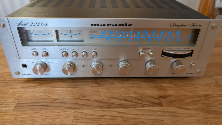 Marantz 2226b receiver