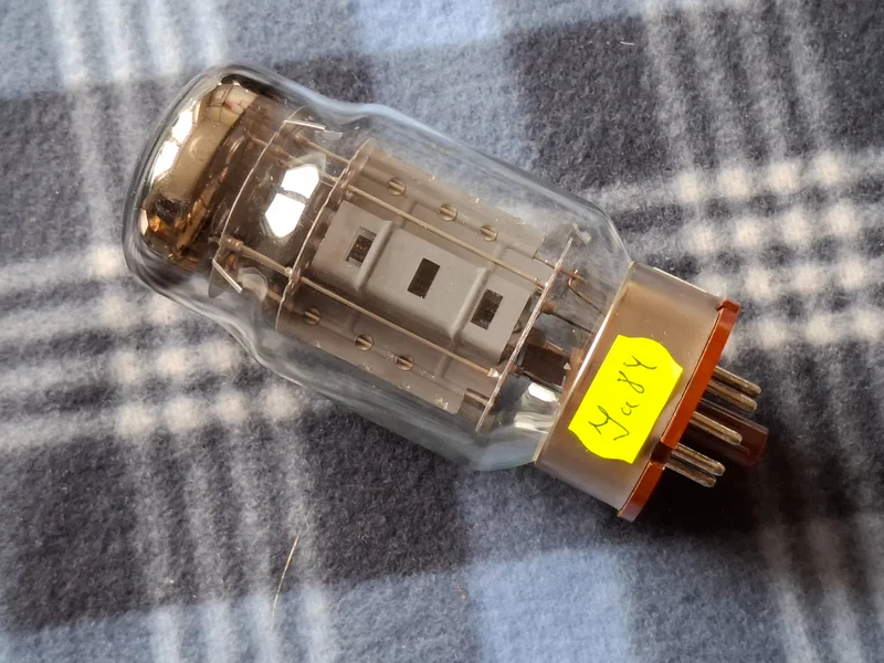 KT88 Svetlana Winged -C- SED Sankt Petersburg NOS/NIB Matchad kvartett KT88 Svetlana Winged -C- SED Sankt Petersburg NOS/NIB Matchad kvartett - Bild 2 av 5