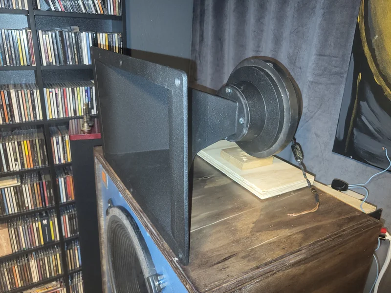 Altec Lansing + JBL L&auml;s noga! - Bild 9 av 16