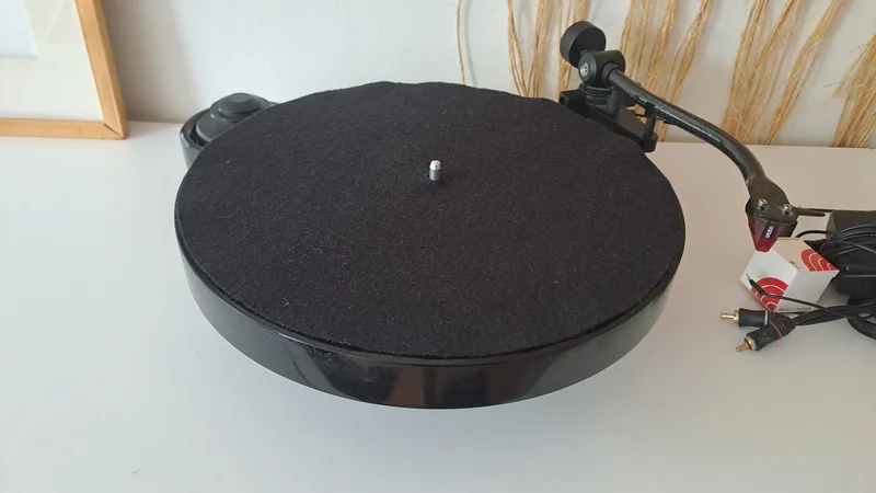 Pro-Ject RPM 1 Carbon Skivspelare Turntable - Bild 6 av 6