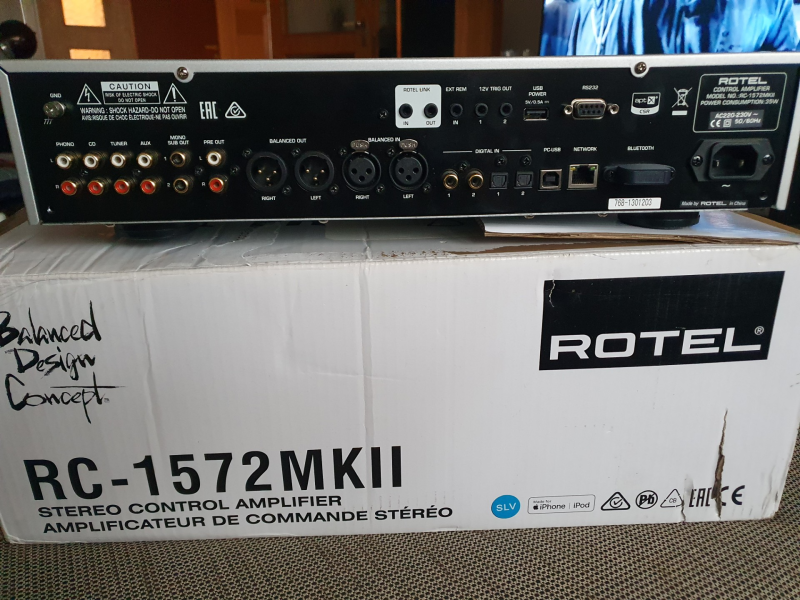 Rotel RC1572 mkII - Bild 2 av 2