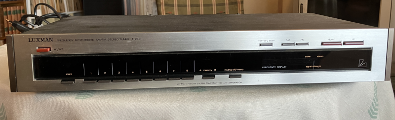 Luxman T-240 Tuner mkt fint skick! - Bild 2 av 3