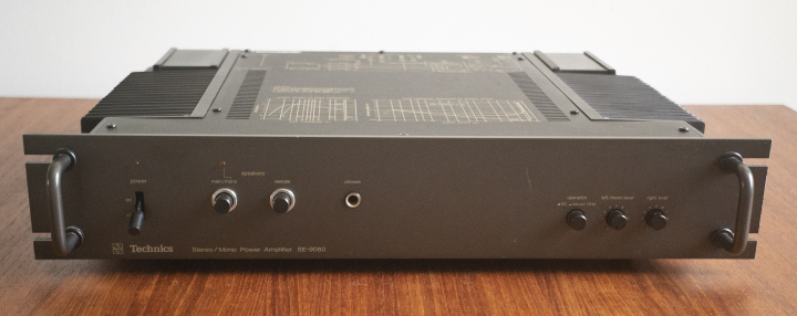Technics SE-9060 - Stereo/Mono Power Amplifier (1976-81)