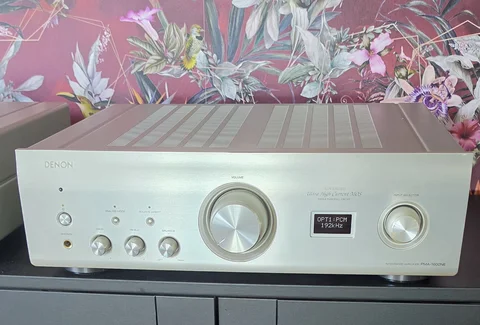 Denon PMA-1600NE (Premium Silver) – Toppskick med inbyg...
