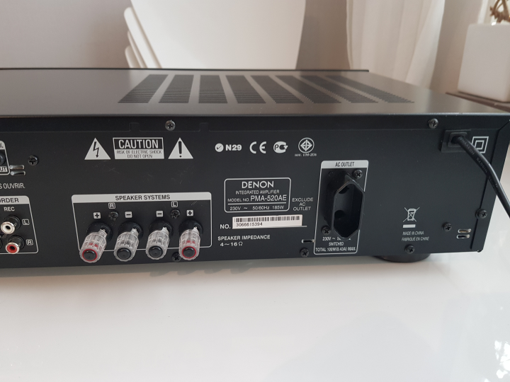 DENON 520AE Stereo Förstärkare