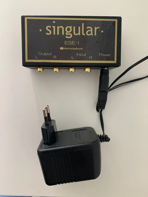 Altavoz Singular H&ouml;gtalare plus orginal-adaptern i mkt fint skick 2005. Mycket ovanlig. - Bild 3 av 4