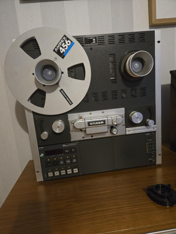 Studer A810