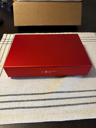 Holo audio Red streamer och ddc i absolut nyskick Holo audio Red streamer och ddc i absolut nyskick