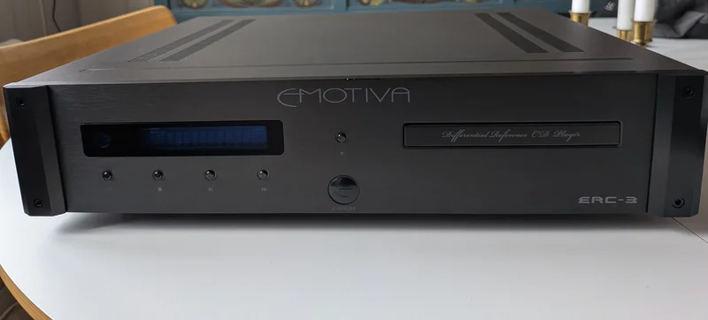 Emotiva ERC-3 gen 2 Cd/transport Emotiva ERC-3 gen 2 Cd/transport - Bild 1 av 5