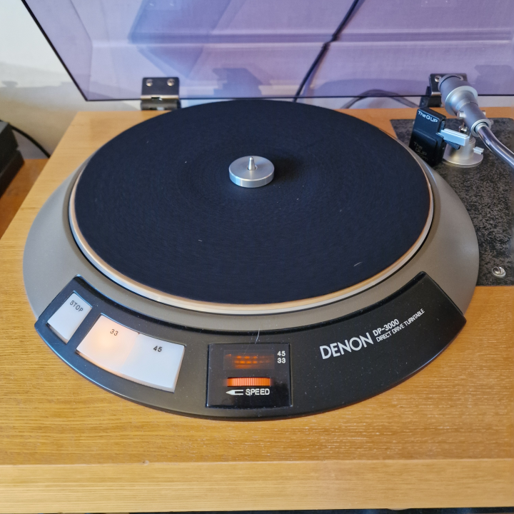 Denon DP-3000