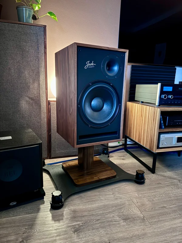 Pylon Audio Jade 20 med originale stativer - Bild 5 av 13